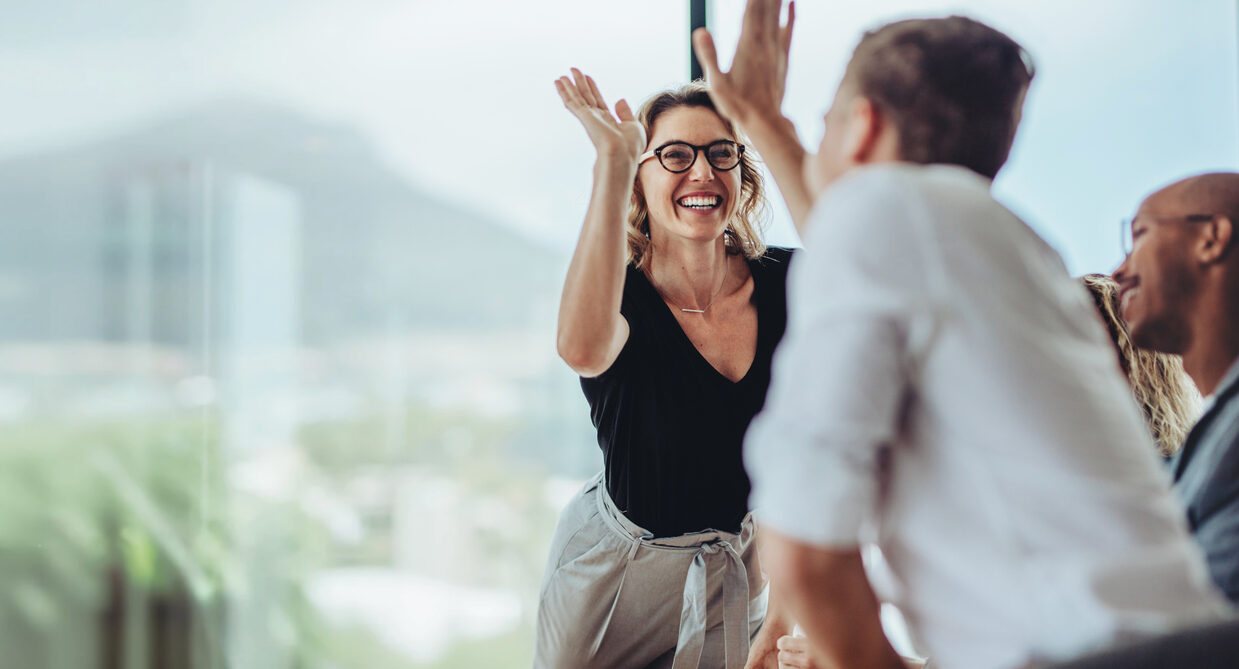 Compliment-en-waardering-op-het-werk-2DAYSMOOD-blog-e1710334228506